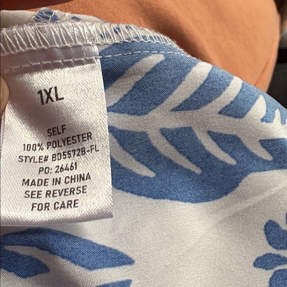 Floral Blue and White Maxi Dress - Picture 10 of 10